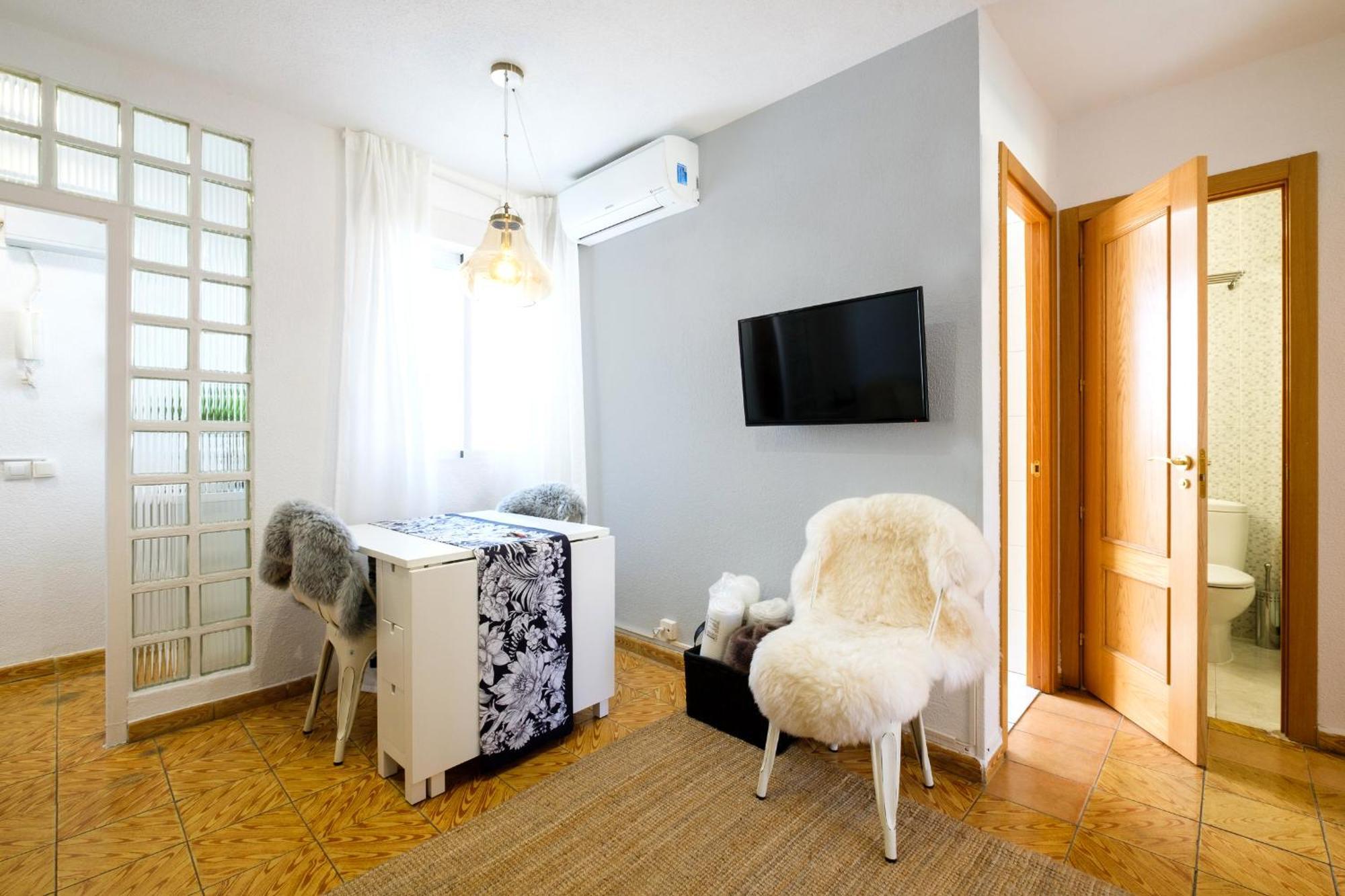 My City Home- Cozy Apartment At Aravaca Madrid Exterior photo