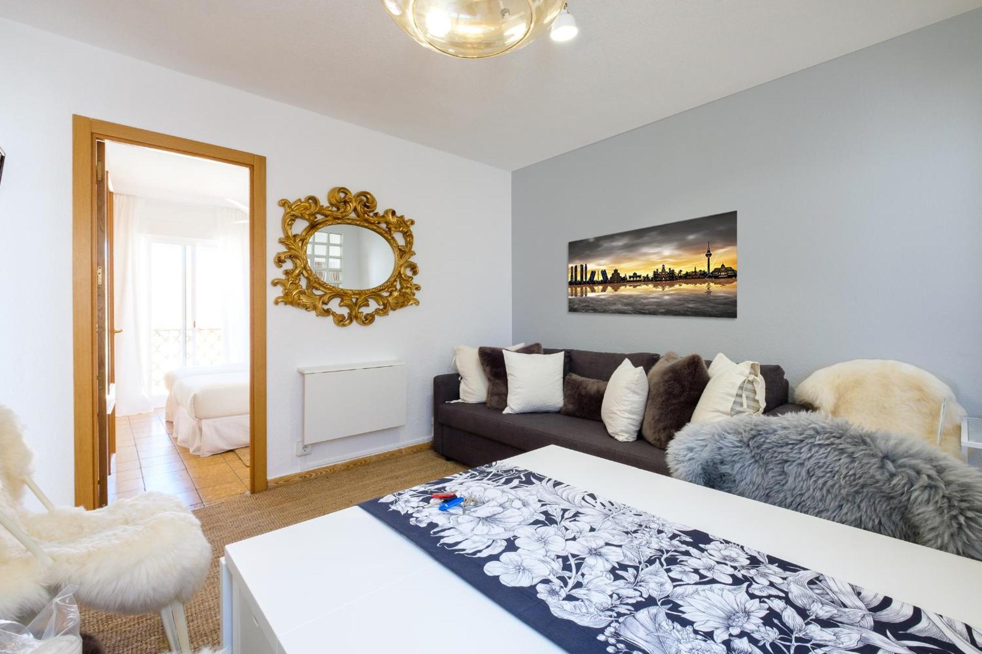 My City Home- Cozy Apartment At Aravaca Madrid Exterior photo